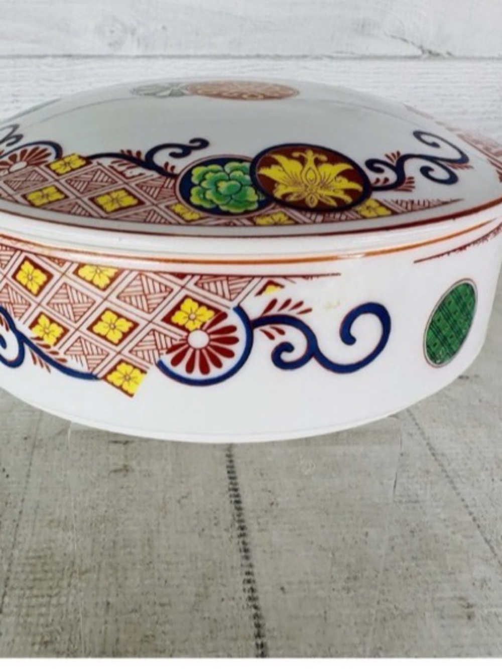 Vintage Safford TOSCANY
COLLECTION Floral Japanese
Porcelain Trinket Bowl W Lid